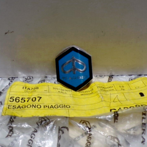 Scudetto piaggio maschera - scudetto,