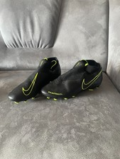 NIKE PHANTOM VISION ACADEMY