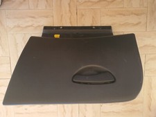 5004 CASSETTO PORTA OGGETTI FORD FOCUS ANNO 2001