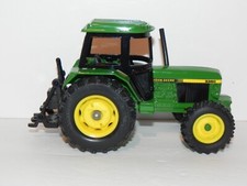 ERTL -  JOHN DEERE 3350
