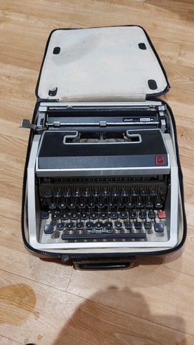 Olivetti lettera typewriter - lettera, dl