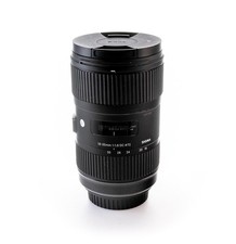 SIGMA 18-35mm f/1.8 DC (C) -