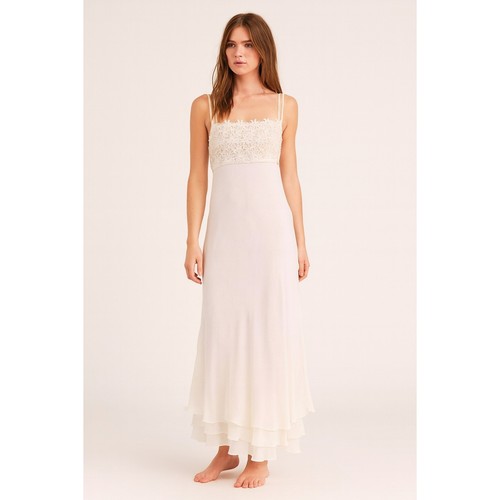 Delicato abito lungo - , slip