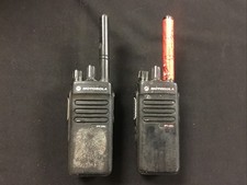 Motorola XPR3300e Walkie Talkie Radio con batteria e clip da cintura x1 TESTATO