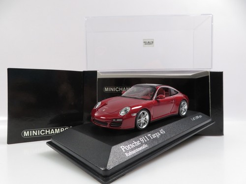 Minichamps 400066460 - 1:43,