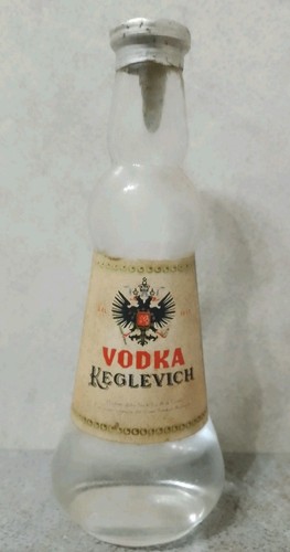 Mignon stock vodka keglevic - mignon,
