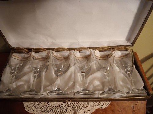 Set bicchieri vino - da,