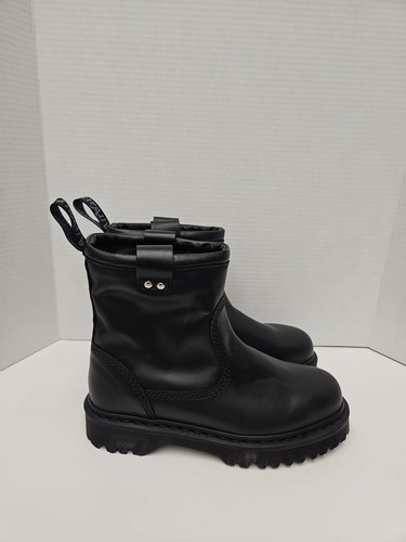Martens anistone lo - dr.,