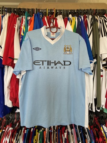 Manchester city 2011 - city, home