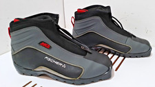FISCHER XC COMFORT cross-country ski boots N43  good condition