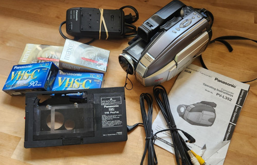 Panasonic l352d palmcorder - panasonic, pv-l352d