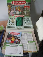 Subbuteo 60140 Club Edition 450 Watford & 5 Manchester City + extra