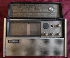 Radio d'epoca Montgomery Ward