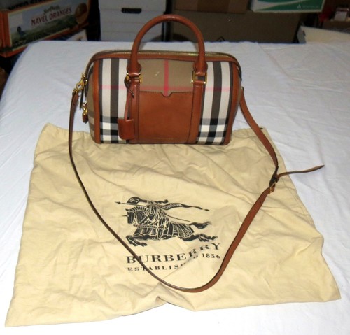 Burberry calfskin medium - burberry,