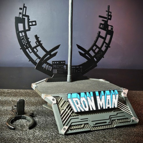 Hot toys iron - man, fumetti