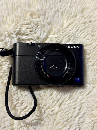 Sony cyber shot dsc - cyber-shot, v