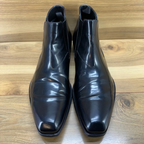 Prada black glossy leather - black,