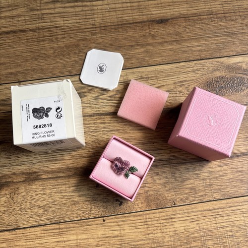 Swarovski 5682818 ring