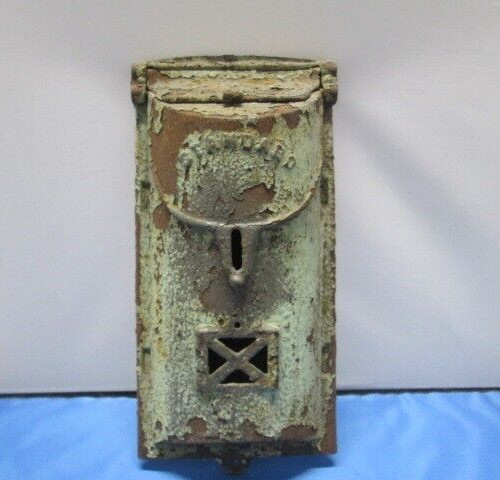 Antica cassetta postale - , da