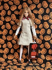 Megan BAMBOLA HORROR PERSONALIZZATA OOAK 12” Figura