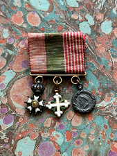 CHAÎNETTE DE MÉDAILLES