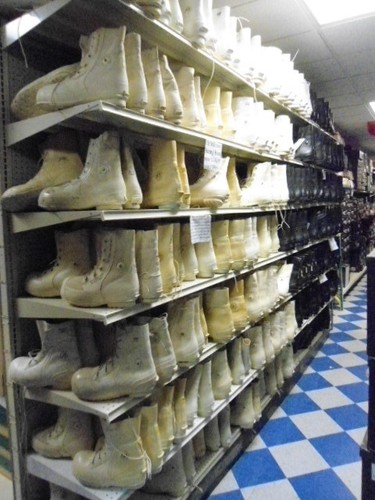 Stivali coniglietto militare