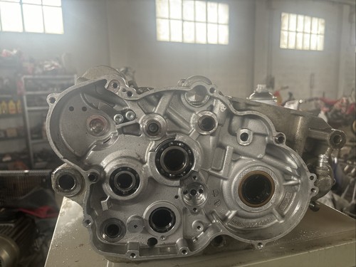 Carter motore centrali ktm 250 - centrali,