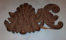 ANTICO FREGIO in noce scolpito