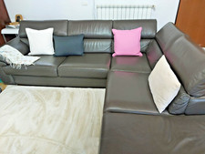 Divano Angolare con Penisola in Pelle Grigio Scuro Chateaux D'Ax - Come Nuovo