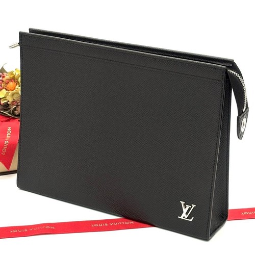 Louis vuitton taiga pochette - taiga,