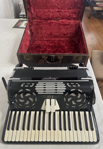 Fisarmonica paramount nera con - paramount,