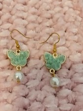 Orecchini con farfalle verde