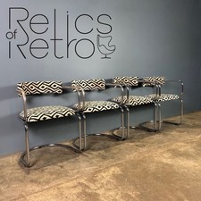 Quattro sedie da pranzo a