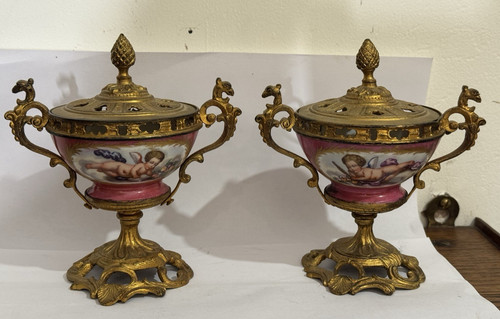Coppia piccole urne - , vittoriane