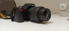 Nikon D60 In Perfette Condizioni Compreso Di Caricatore, Obiettivo E Borsetta