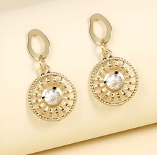 Orecchini pendenti goccia tono