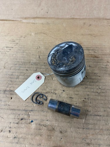 Kubota d905 piston - kubota,