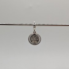 Ciondolo pendente bianco