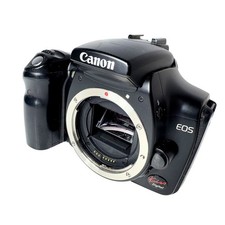 Corpo fotocamera reflex digitale Canon EOS Kiss 300D, si accende, per ricambi, dal Giappone