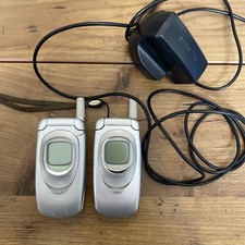 2x Samsung SGH-A800 telefono