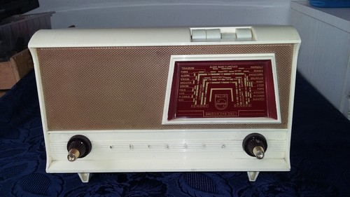 Rare modele ancien poste radio - rare,