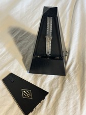 Wittner Metronomo Forma Piramidale Cassa Sintetico Colore Nero Opaco