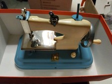 Macchina Da Cucire Anni 60