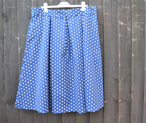 Gonna pois blu dolly and - gonna,