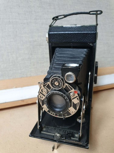 Ancien appareil photo - , a