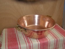 Antica bacinella per