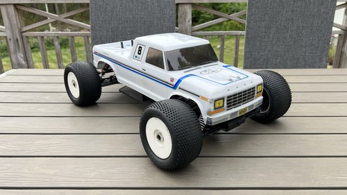 Kyosho custom truggy - kyosho, xl