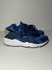 Size 9 - Nike Air Huarache Run