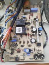 HONEYWELL SCHEDA ACCENSIONE Funzionante!MODELLO: S4562DM1006 X CALDAIA FERROLI 