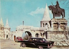 Carte postale Budapest Hongrie voitures GAZ Tchaïka 13 / Moskvitch 402 c. 1968